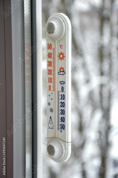 Obraz the thermometer is asking to get warm inside