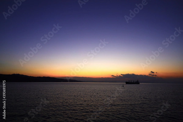 Obraz 夕焼けと船