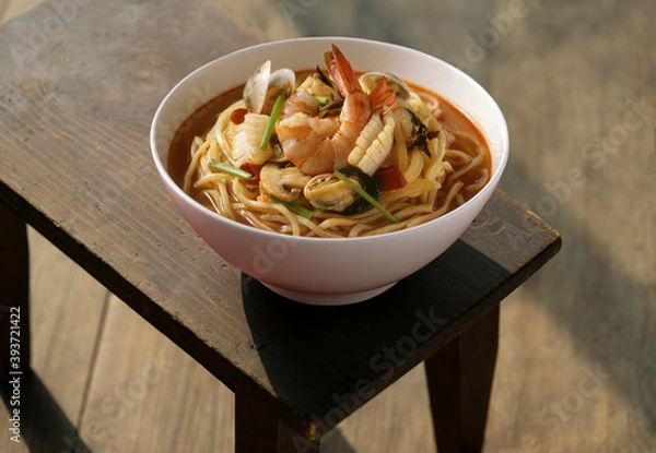 Obraz 중국 스타일의 한국 국수음식, 짬뽕