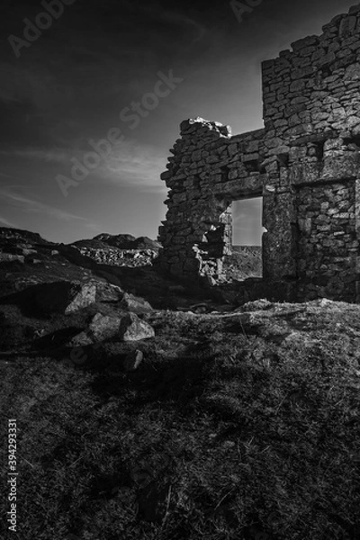 Obraz Old Mining Post in Dartmoor National Park