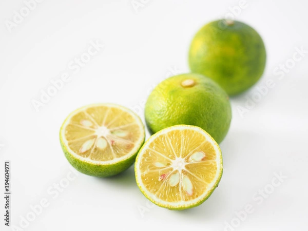 Fototapeta すだち　白背景で