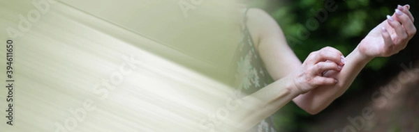 Fototapeta Woman scratching her arm; panoramic banner