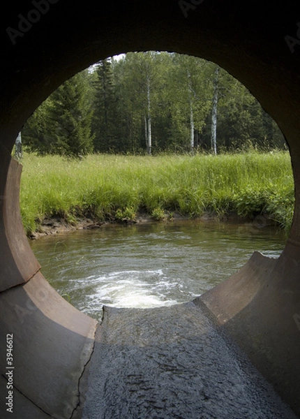 Obraz kanał ściekowy