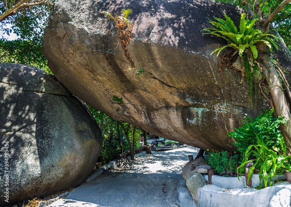 Obraz entry walking trail natural rock arc