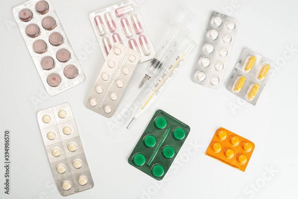 Fototapeta thermometer and pills