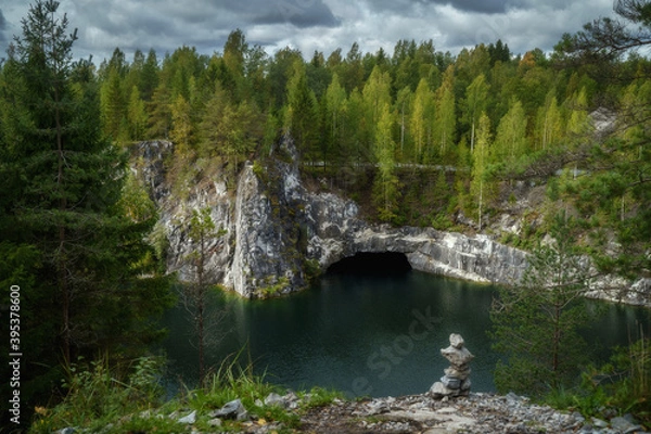 Fototapeta Marble canyon in Ruskeala Nature Reserve in Republic of Karelia, North Russia