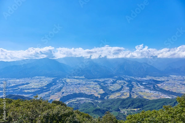 Obraz 9月半ば、陣馬形山の展望台からの景色 長野県上伊那郡中川村