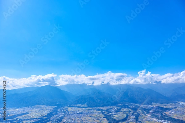 Obraz 9月半ば、陣馬形山の展望台からの景色 長野県上伊那郡中川村