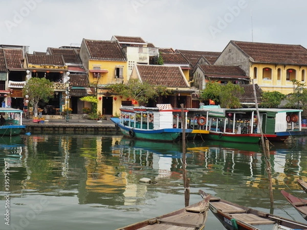 Obraz 朝のトゥボン川　ホイアン　ベトナム