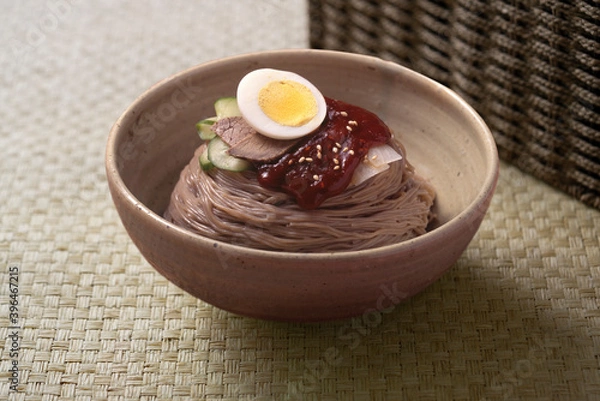 Obraz 한국 전통음식 비빔냉면
