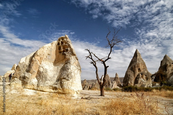 Obraz Unusual volcanic rocks in the Valley of Swords (Kilihlar) near the village of Goreme in the Cappadocia region of Turkey.