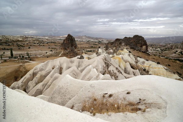 Obraz Unusual volcanic rocks in the Valley of Swords (Kilihlar) near the village of Goreme in the Cappadocia region of Turkey.