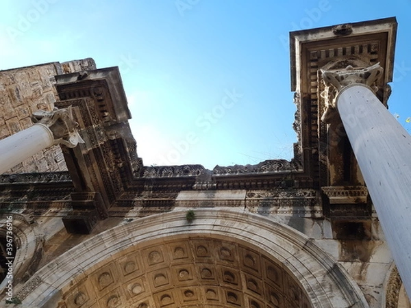 Fototapeta Arch of Hadrian's gate