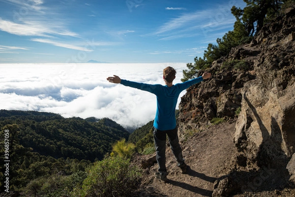 Obraz happy man above the clouds travelling on Canary Island La Palma