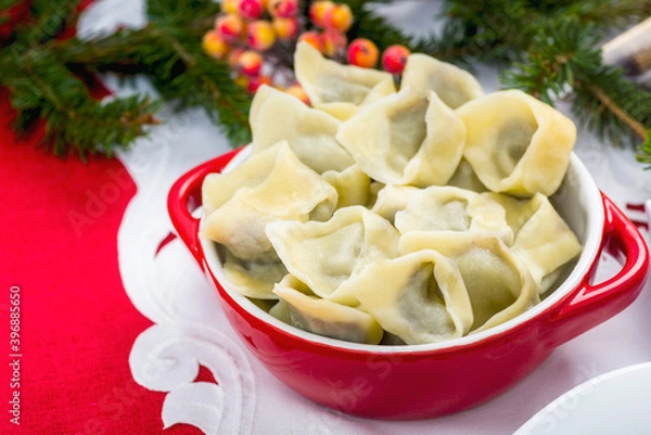 Obraz red borscht with dumplings