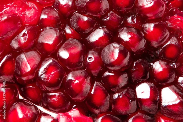 Obraz fresh pomegranate seeds macro close-up in drops