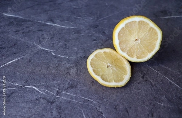 Obraz Sliced ​​lemon