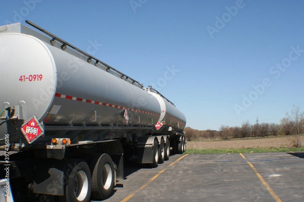 Obraz Combination train fuel tanker