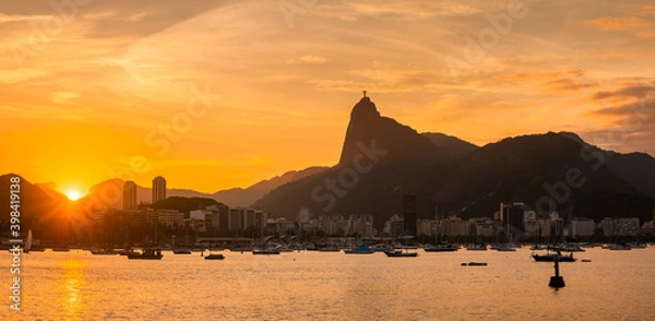 Obraz Piękna panorama Rio de Janeiro o zachodzie słońca w Brazylii.