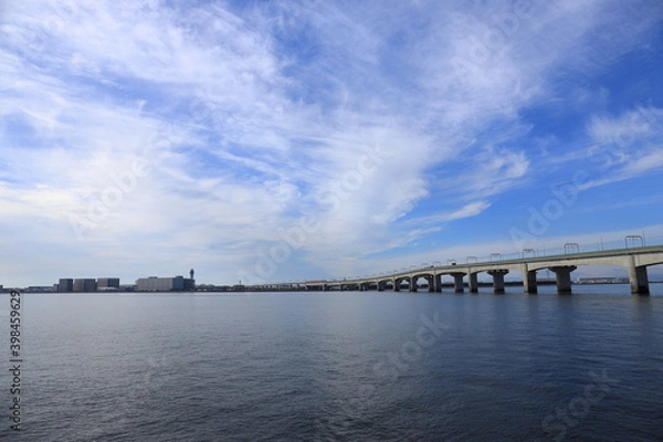 Fototapeta 空港へ続く橋