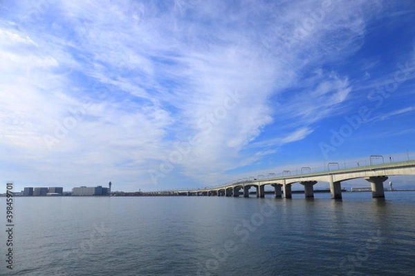 Fototapeta 海を渡る橋