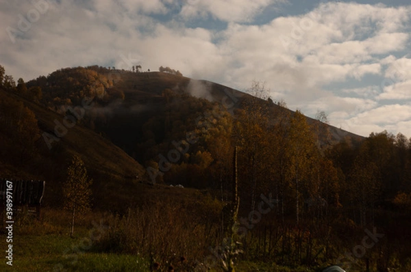 Obraz Фото из экопоселения на Алтае "Чачжаевка"