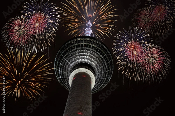 Obraz New Years Eve fireworks at the Berlin TV Tower (Berliner Fernsehturm)
