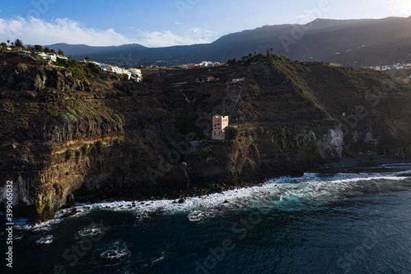 Obraz Aerial view of the abandoned Casa Hamilton in Los Realejos by the sea