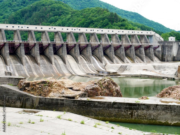 Obraz 新潟県東蒲原郡阿賀町鹿瀬の水力発電所　鹿瀬ダム