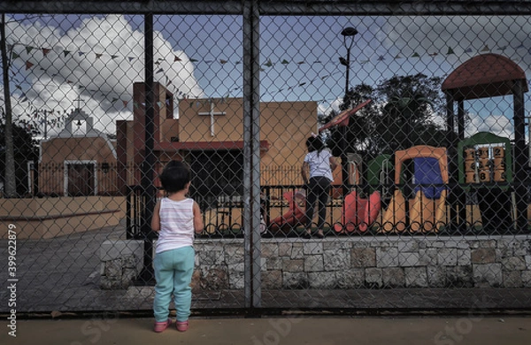 Fototapeta Niños en el parque