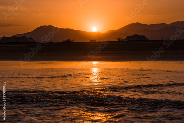 Obraz Beautiful sunset over the mountains