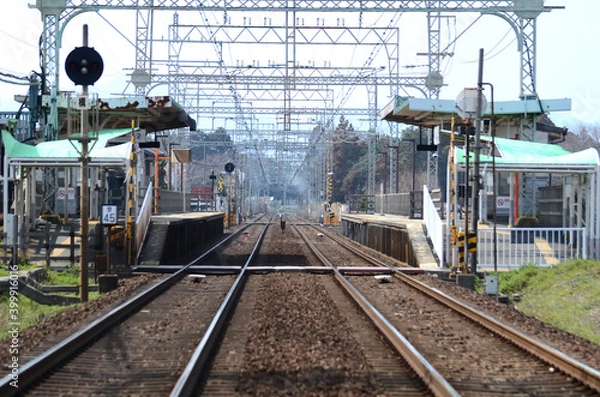 Fototapeta 三重県明和町　斎宮駅と線路