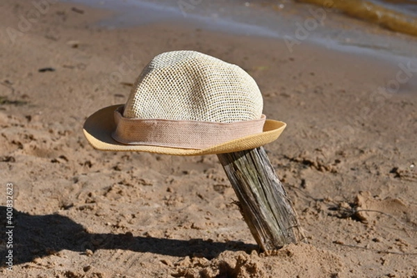 Obraz hat on the beach