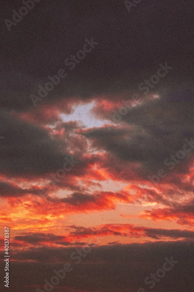 Obraz Cielo rojo en el atardecer