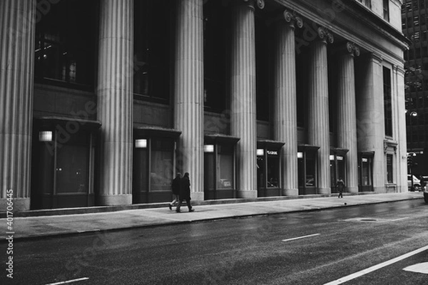 Obraz black and white columns