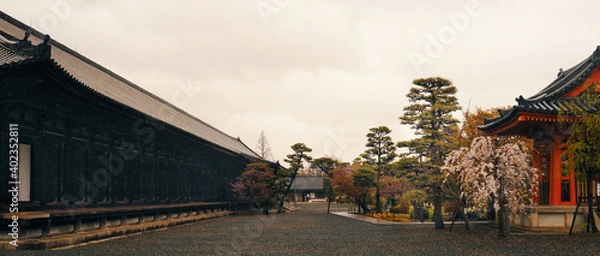 Obraz Sanjūsangen-dō, a Buddhist temple of the Tendai sect in the Higashiyama district of Kyoto, Japan