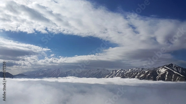 Obraz foggy mountain