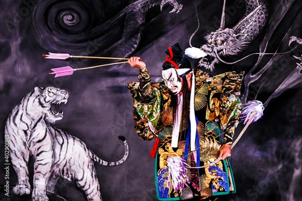 Obraz 日本の伝統芸能、神楽、広島神楽、新舞、魅力、文化の継承、kagura、八幡、悪魔王、鬼