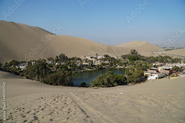 Fototapeta ペルー　ワカチナ湖