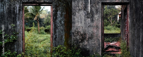 Fototapeta Abandonned Villa