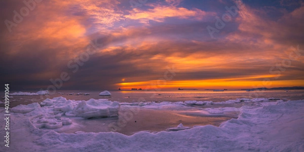 Obraz Ice on the winter sea coast of the Japanese sea