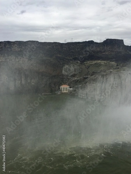 Fototapeta Waterfall on the river
