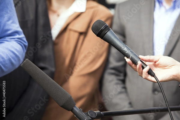 Fototapeta media interview