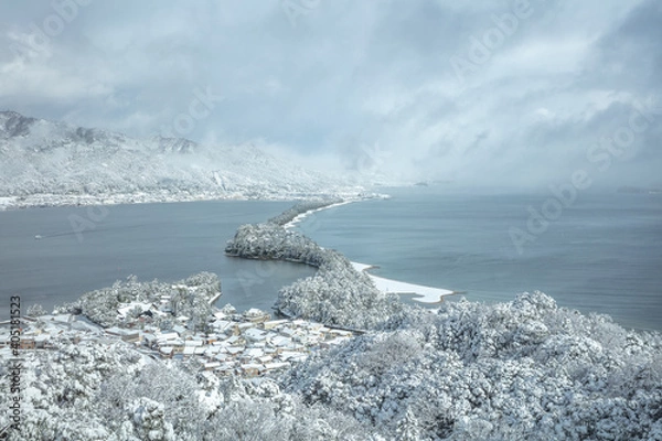 Fototapeta 京都府 天橋立 飛龍観 雪景色