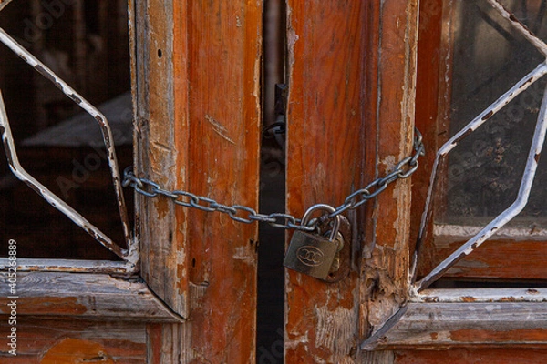 Obraz old door and door lock