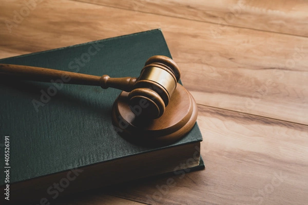 Obraz Wooden judge gavel and legal book