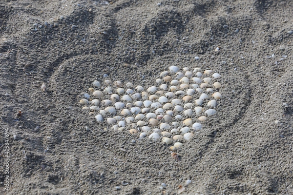 Obraz heart on the sand