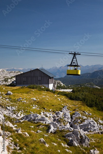 Fototapeta Cable car on top of the Krippenstein. Alps in Austria.