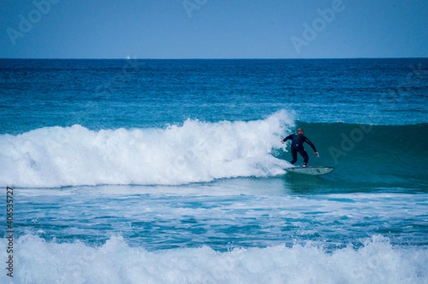 Obraz surfing the wave