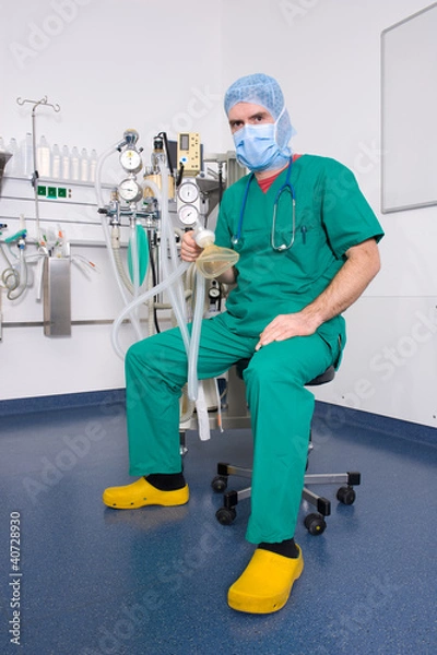 Obraz anesthesiologist with anesthetic machine